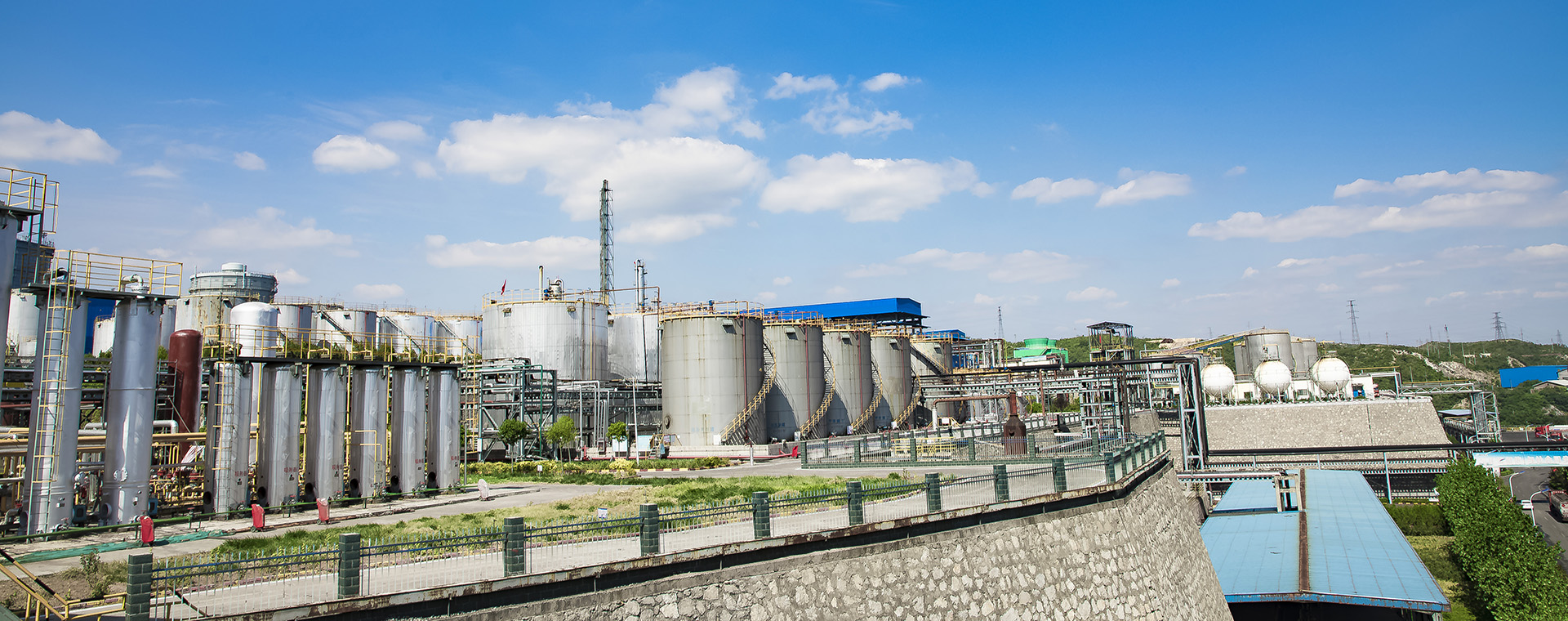 漂亮老子有钱lzyq88官网